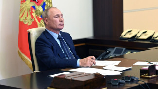 Путин объявил об уходе на самоизоляцию