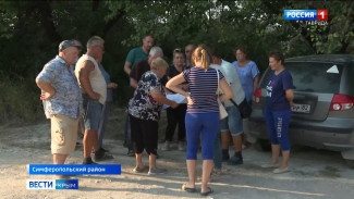 Неучтённый водовод вызвал земельный спор в Крыму