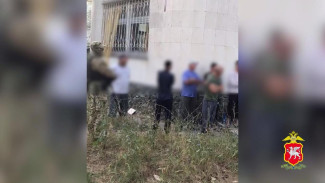 В крымском хостеле полицейские обнаружили более 30 нелегальных иностранцев