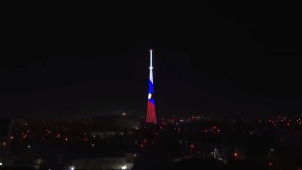 В Симферополе зажгли подсветку на телевизионной вышке в честь воссоединения Крыма с Россией
