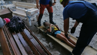 10-летний мальчик упал в обморок в Крымских горах