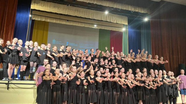 Крымский хореографический ансамбль "Юность" стал бронзовым призером международного фестиваля