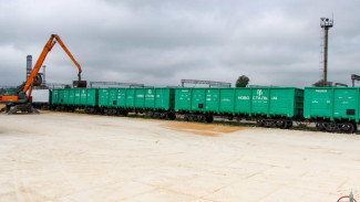 2,3 млн тонн грузов перевезли поезда по Крымской железной дороги