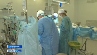 Хирурги Крыма удаляют опухоли с минимальным вмешательством