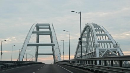 Движение по Крымскому мосту возобновлено полностью