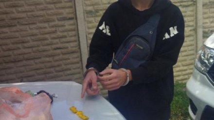 В Симферополе задержали наркодилера с крупной партией наркотиков