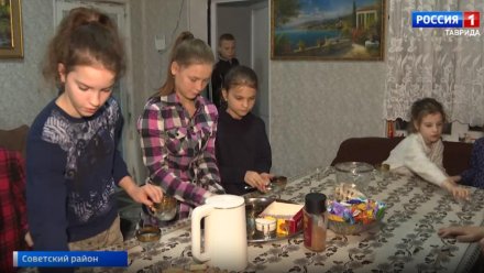 Жительница Крыма стала матерью для 30 приёмных детей 