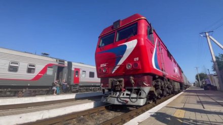 Более 200 автобусов выделили для туристов, которые приехали в Крым на поезде