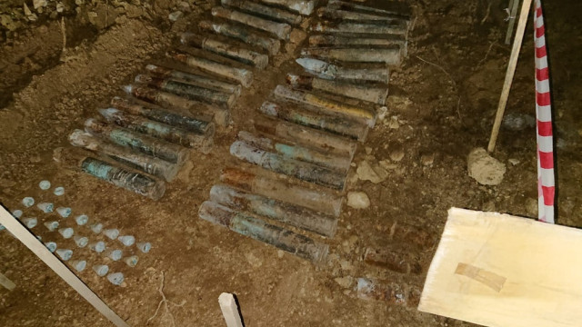 Более 40 артиллерийских снарядов нашли у трассы Севастополь — Симферополь