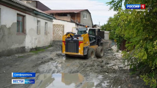 Настоящий коммунальный коллапс происходит в Симферополе у жителей домов по улице Фабричный спуск