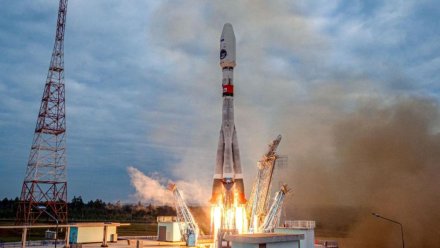 С  космодрома "Восточный" к Луне стартовала ракета с современной отечественной станцией