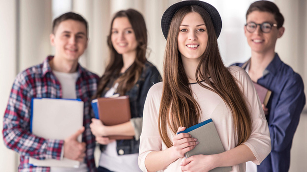 Аксёнов оценил талантливость крымских студентов