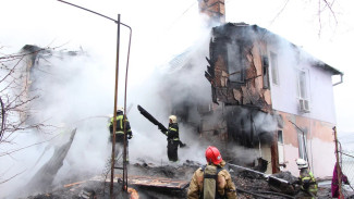 Огнеборцы локализовали пожар в многоквартирном доме Ялты 