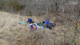 Схроны с противотанковой миной и самодельной взрывчаткой обнаружили в Крыму