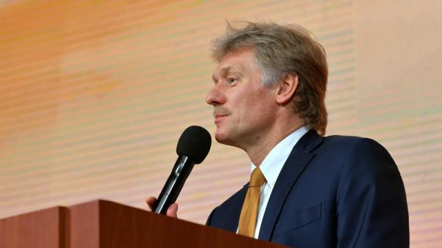 Безопасность Крыма гарантирована военными — Песков