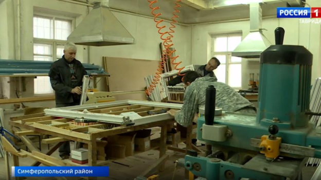 Серийное производство пластиковых окон запустят в Крымском федеральном университете
