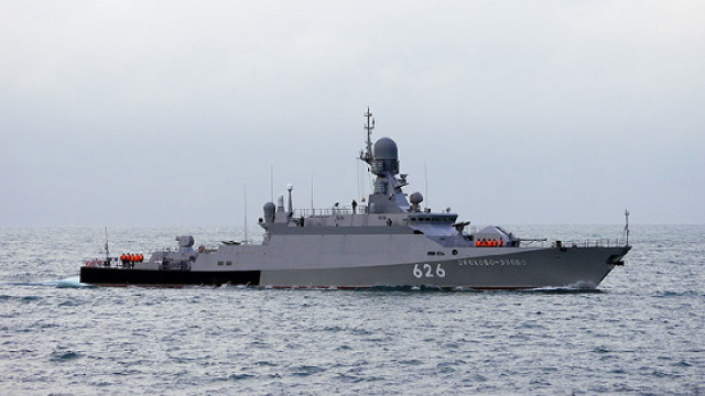 Ракетный корабль Черноморского флота отразил налёт «противника»