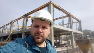 Прокурор Крыма проверяет строительство детского сада в Симферополе