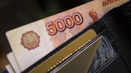 16 тысяч рублей украли с карты пенсионера из Севастополя