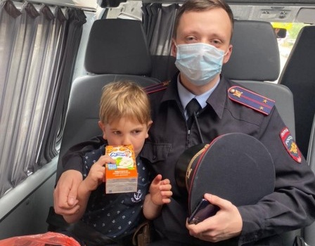 Ялтинские полицейские вернули домой четырехлетнего потерявшегося малыша 