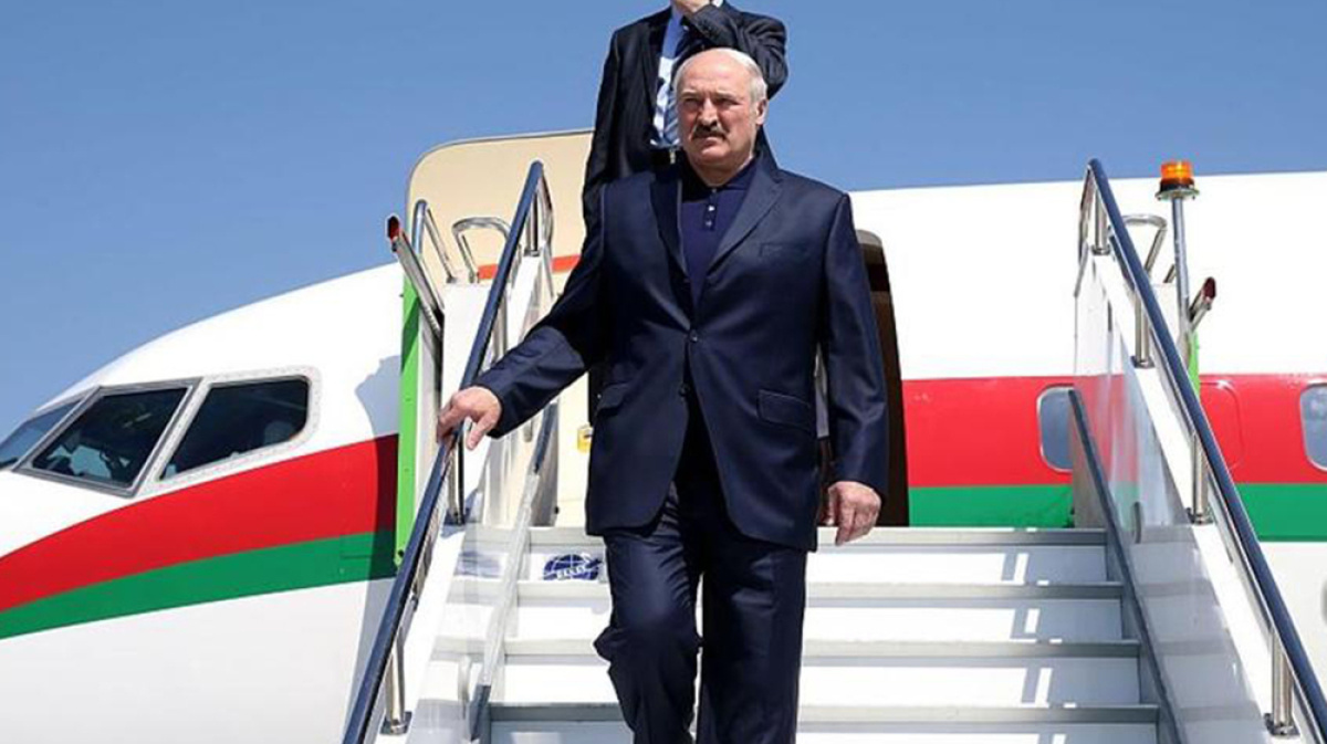 Сочи переговоры. Самолет Лукашенко. Лукашенко прибыл в Сочи. Лукашенко прибыл в Сочи для встречи с Путиным. Лукашенко на Дальнем востоке.