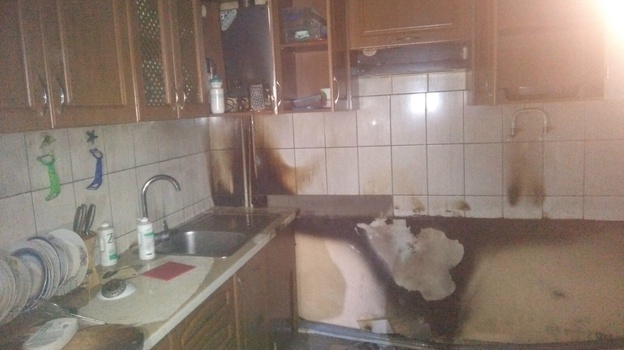 В одном из домов Феодосии вспыхнул пожар