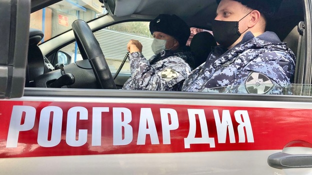 Нетрезвый дебошир напал на заправку в Севастополе