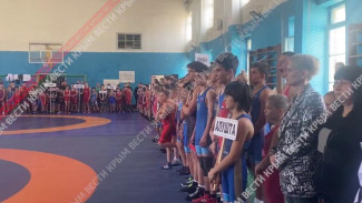 В Бахчисарае стартовали республиканские соревнования по греко-римской борьбе памяти участника спецоперации