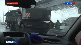 Сильные ливни стали причиной ДТП на Крымском мосту