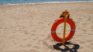 Водолазы МЧС завершили поиски 5-летней девочки у берегов Крыма
