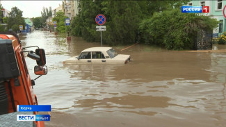 В Керчи от стихии были застрахованы только три автомобиля из 700
