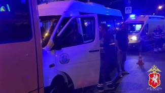 Более 10 пассажиров пострадали при столкновении автобусов в Севастополе