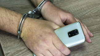 В Евпатории подросток украл телефон, чтобы купить электронную сигарету 