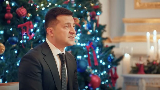 Украинцы высмеяли новогоднее обращение Зеленского к крымчанам