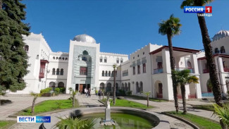 «Как феникс из пепла» выставка в музее Дюльбер