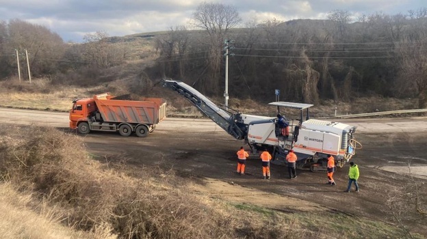 В пригороде Севастополя отремонтируют дороги