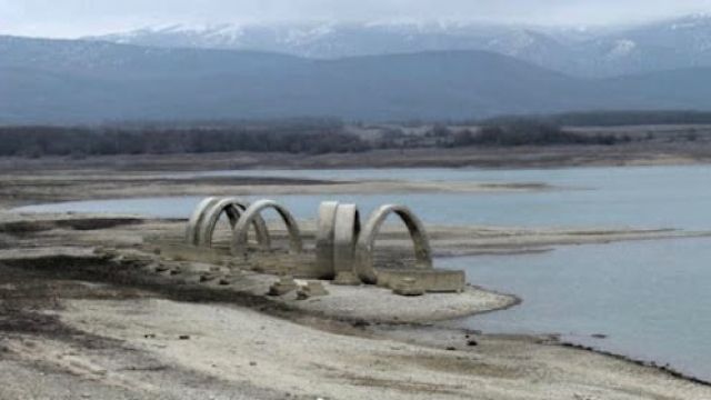 В Севастополе воды хватит до ноября