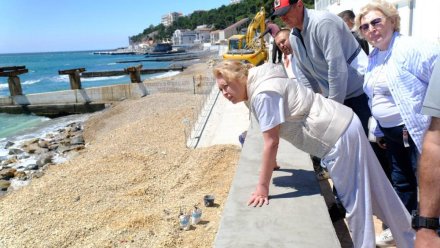 Ялта готовит пляжи к туристическому сезону