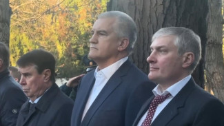 В Крыму почтили память советских солдат