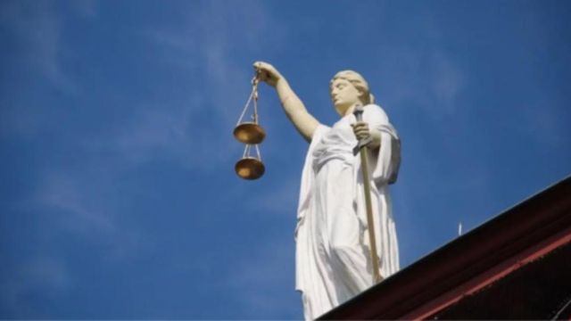 В Крыму суд оставил под стражей банду террористов 
