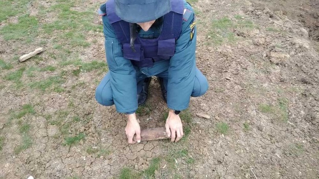 В Керчи обезвредили авиационную бомбу 