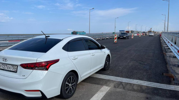 Полностью открыть движение автомобилей по Крымскому мосту планируют к 1 ноября