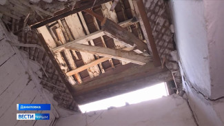 40 лет ялтинцы живут в разваливающемся доме