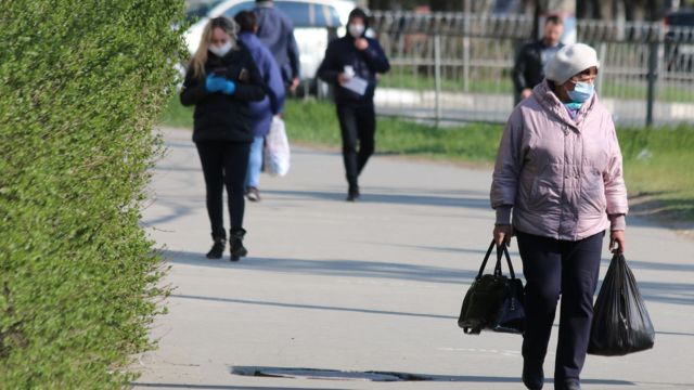 С 12 мая в Крыму ношение маски - обязательно