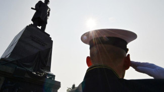 Глава Республики Крым поздравил моряков-черноморцев с Днём Черноморского флота 