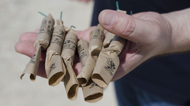 У крымских подростков могут отобрать петарды