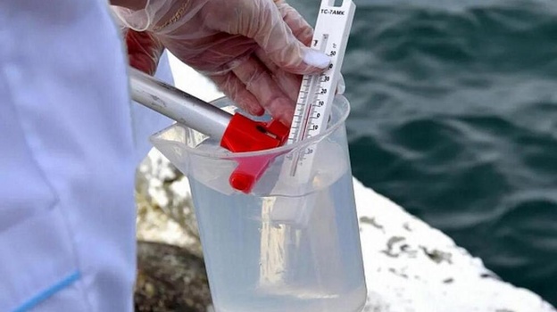 Крымскую морскую воду проверяют на холеру и коронавирус