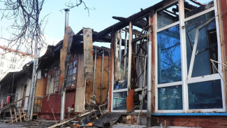 В Ялте снесут дом, сгоревший в январе 