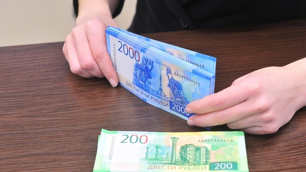 В Крыму выявлен рост средней зарплаты граждан
