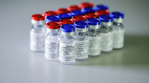 Крымчан будут вакцинировать от COVID-19 в поликлиниках